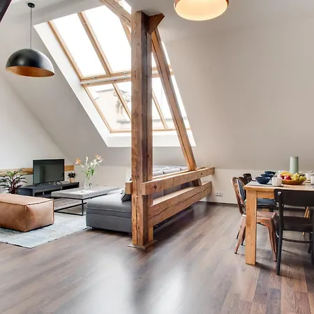 Ultimate Prague 1 Experience - Duplex, Roof Top Terrace, Prague Castle View, Free Parking Over Weekends Exterior photo