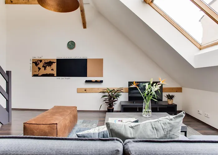 Ultimate Prague 1 Experience - Duplex, Roof Top Terrace, Prague Castle View, Free Parking Over Weekends