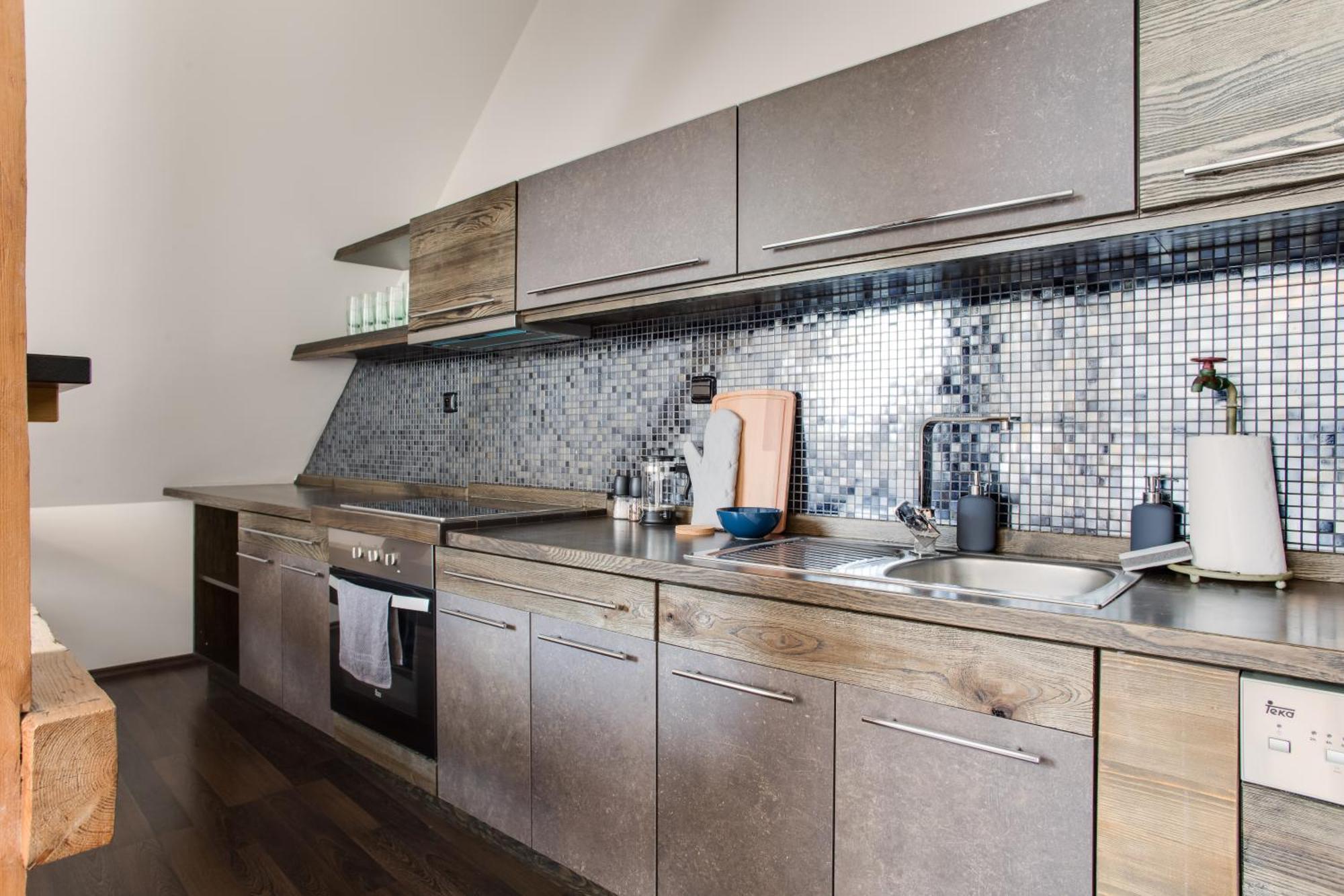 Ultimate 1 Experience - Duplex, Roof Terrace, Castle View, Free Parking Over Weekends Apartment Prague